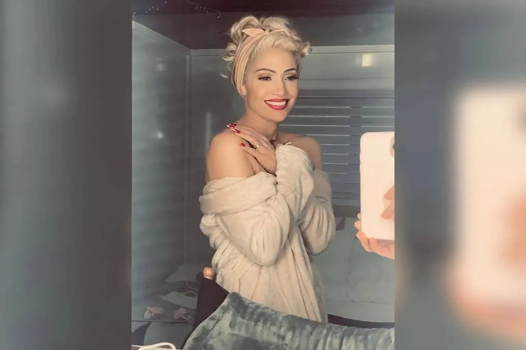 Обложка © Instagram (признан экстремистской организацией и запрещён на территории Российской Федерации) / @jlo