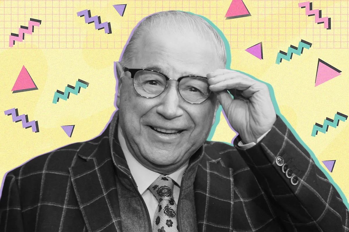 Евгений Петросян празднует 80-летний юбилей в 2025 году. Коллаж © Life.ru. Обложка © ТАСС / Алексей Белкин, © Freepik