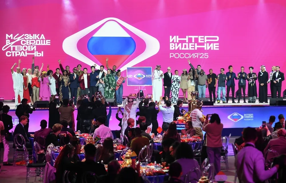 Обложка © РИА Новости / Владимир Астапкович