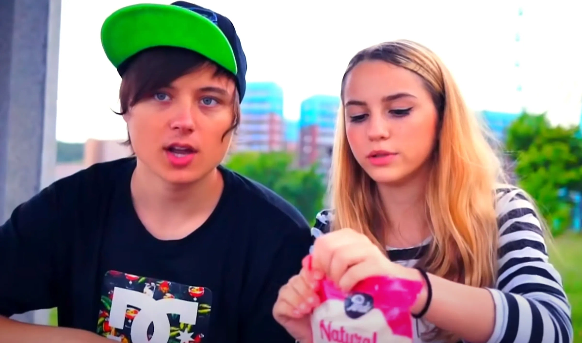 Обложка © Youtube / Maryana Ro