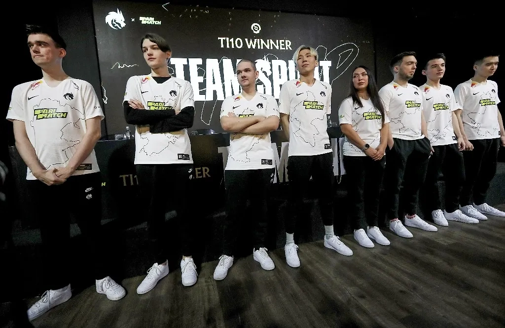 Обложка © ТАСС / Александр Щербак