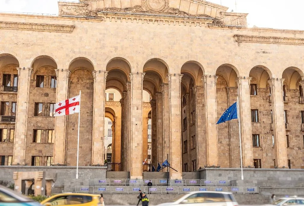 Обложка © Shutterstock / FOTODOM / Svet foto