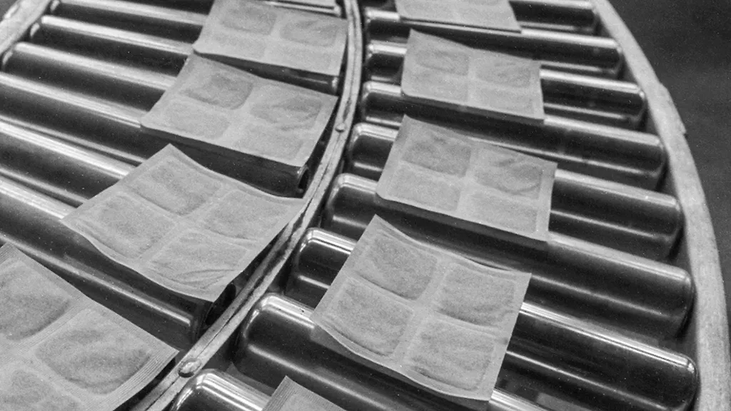 Марганцовка, зелёнка, горчичники: чем лечили болезни в советское время. Фото © ТАСС / Эдуард Котляков