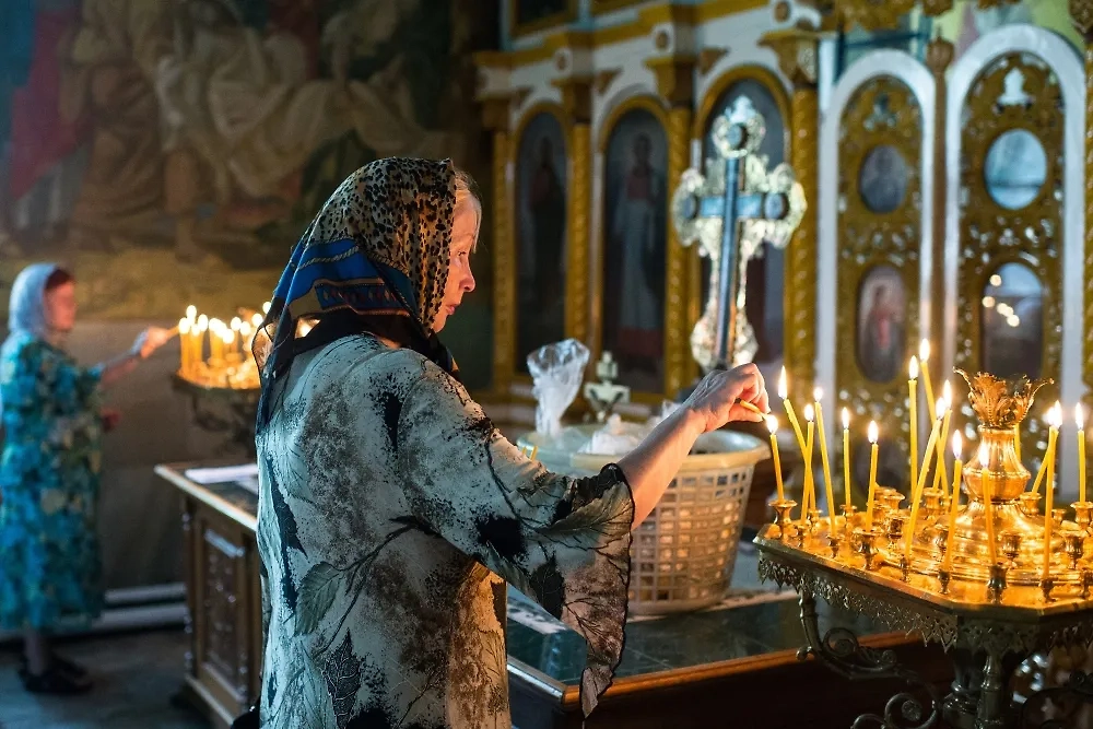 Воздвижение Креста Господня — традиции праздника, Животворящий Крест в жизни наших предков. Фото © РИА «Новости» / Алексей Мальгавко