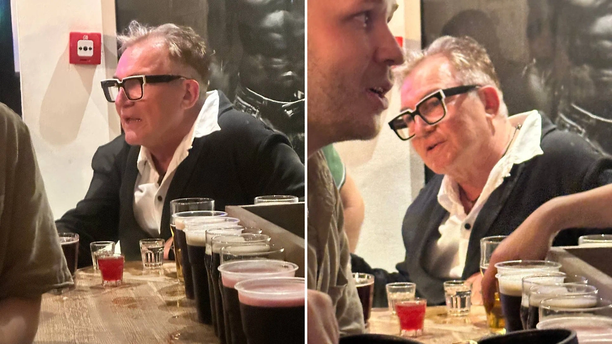 Грустный Дмитрий Дибров в баре. Фото © Telegram / НЕБОЖЕНА