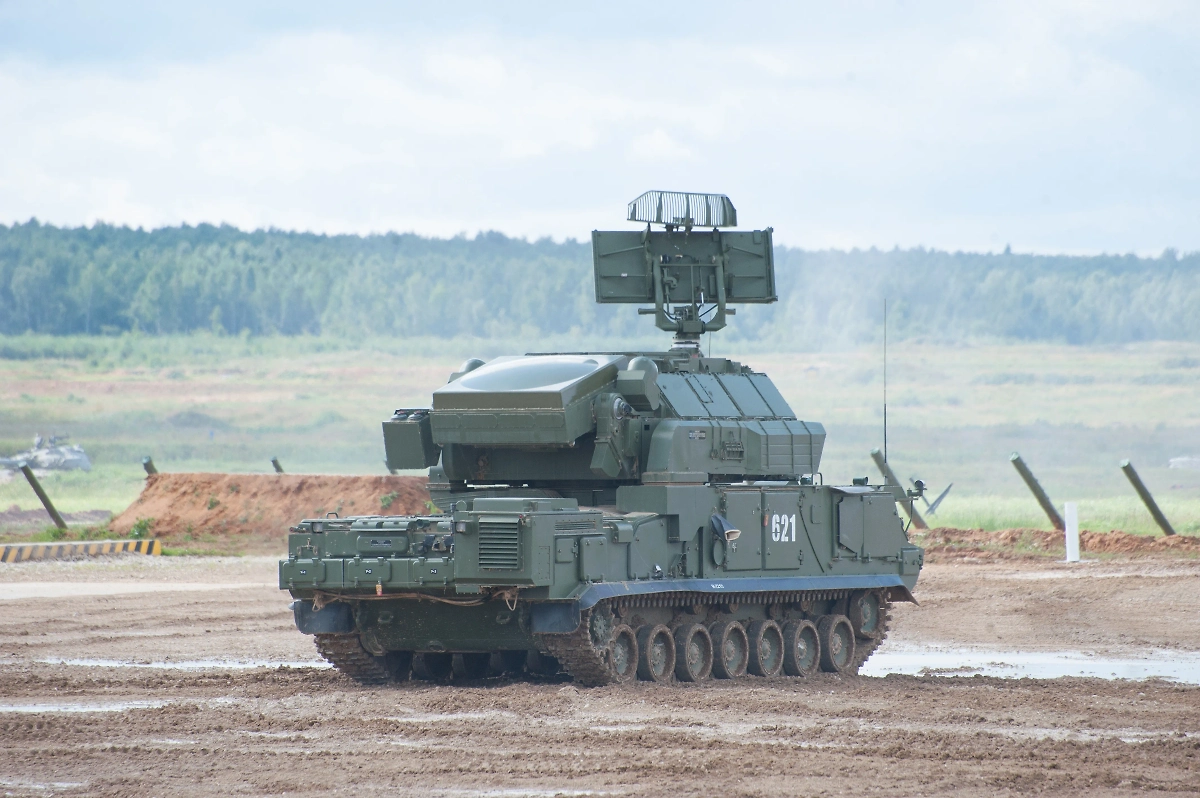 Обложка © Shutterstock / FOTODOM / Andrey 69