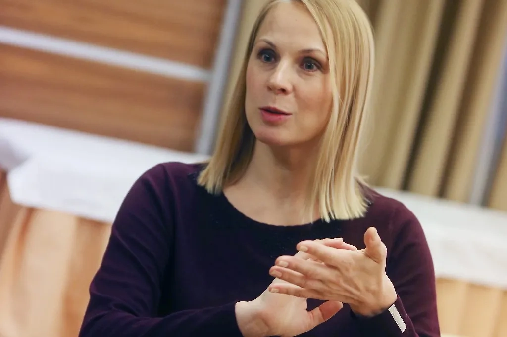 Дина Корзун. Обложка © ТАСС / Вячеслав Прокофьев