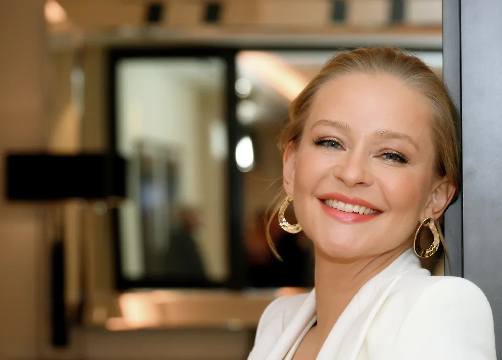 Юлия Пересильд. Обложка © РИА Новости / Екатерина Чеснокова