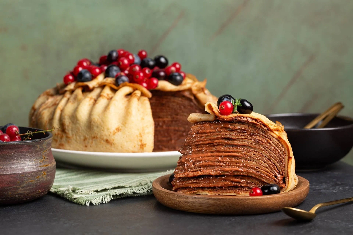 История советского торта «Карельский столетний». Почему он так называется, чем полюбился жителям Карельской АССР. Фото © Shutterstock / FOTODOM / OlgaBombologna