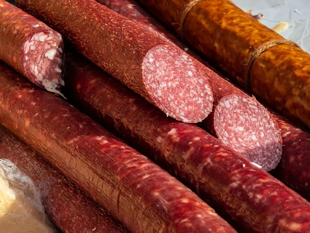 Обложка © Shutterstock / FOTODOM / Semiglass