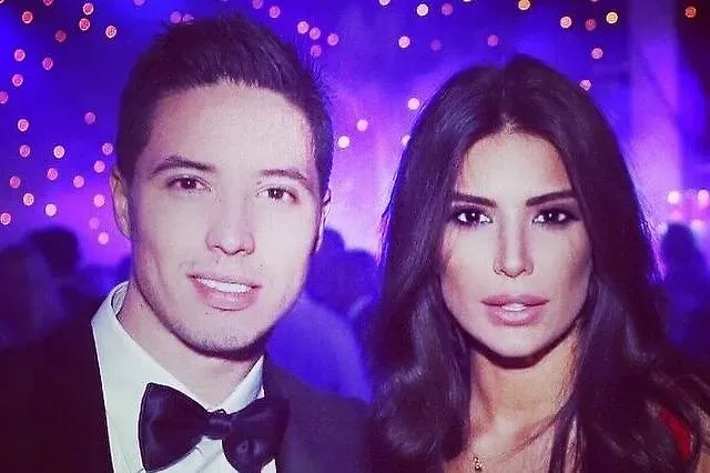 Подруга Насри своим скандалом поссорила его с тренером навсегда. Фото © Instagram (признан экстремистской организацией и запрещён на территории Российской Федерации) / beautiful_wags