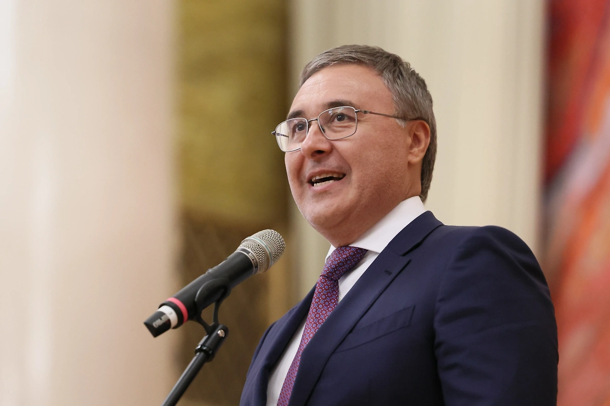 Валерий Фальков. Обложка © ТАСС / Виталий Смольников