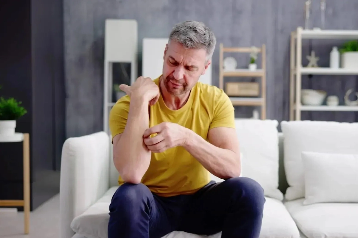 Признаки больных почек: когда обращаться к врачу-урологу. Фото © Shutterstock / FOTODOM / Andrey_Popov