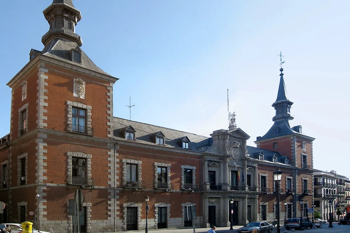 Обложка © Wikipedia / Gryffindor