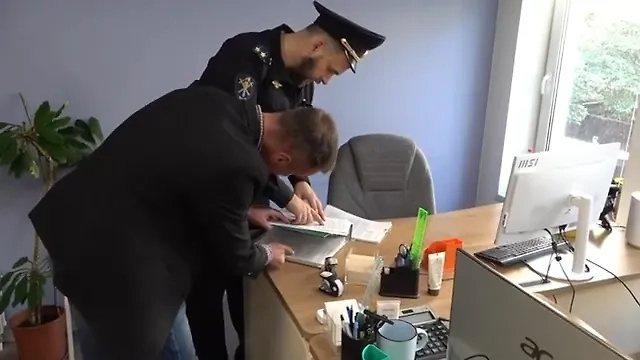 Обложка © ГУ МВД по Санкт-Петербургу и Ленинградской области