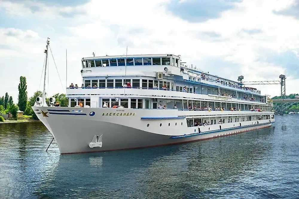 Обложка © doninturflot.com