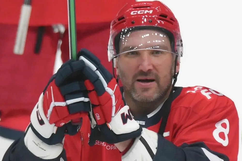 Александр Овечкин. Обложка © РИА Новости / Григорий Сысоев