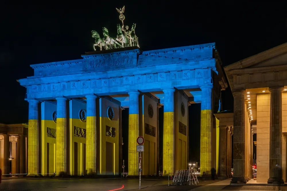 Обложка © Shutterstock / FOTODOM / Mo Photography Berlin