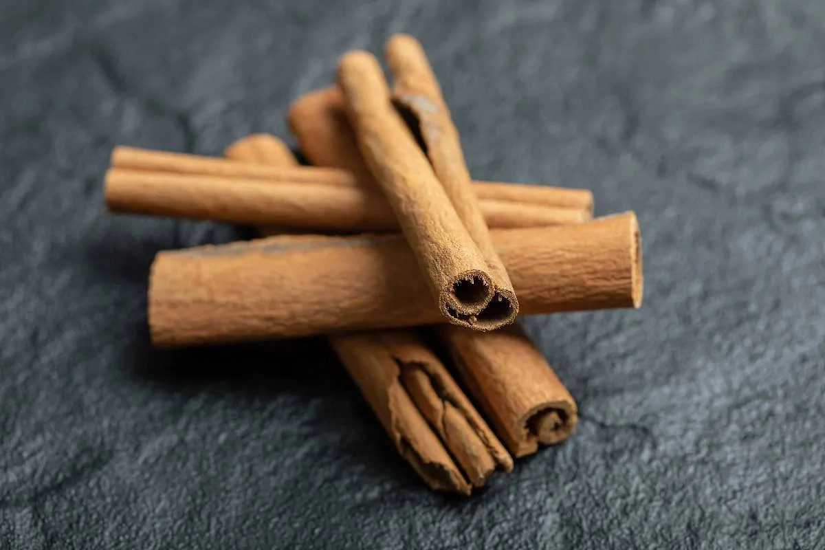 Это настоящие народные лайфхаки, но пользоваться ими надо с осторожностью. Не снижайте уровень сахара ниже 4 ммоль на литр!!! Фото © Freepik