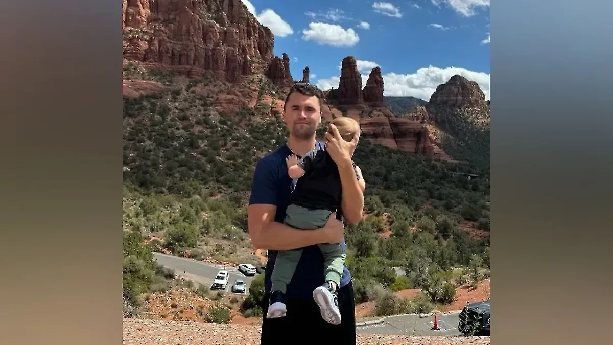 Чарли Кирк. Обложка © Instagram (признан экстремистской организацией и запрещён на территории Российской Федерации) / charliekirk177