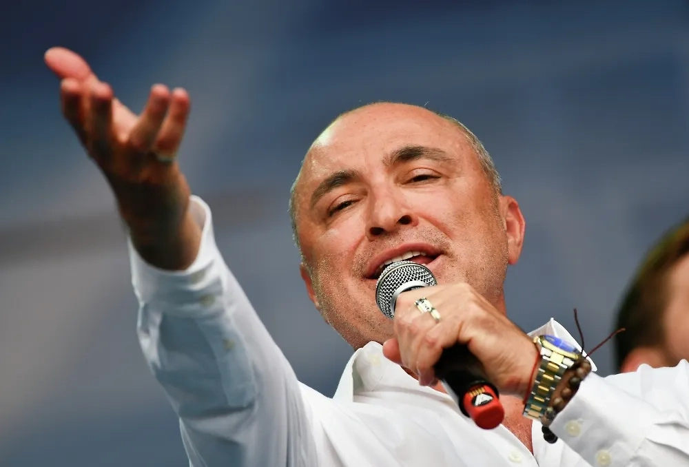 Обложка © РИА Новости / Евгений Епанчинцев