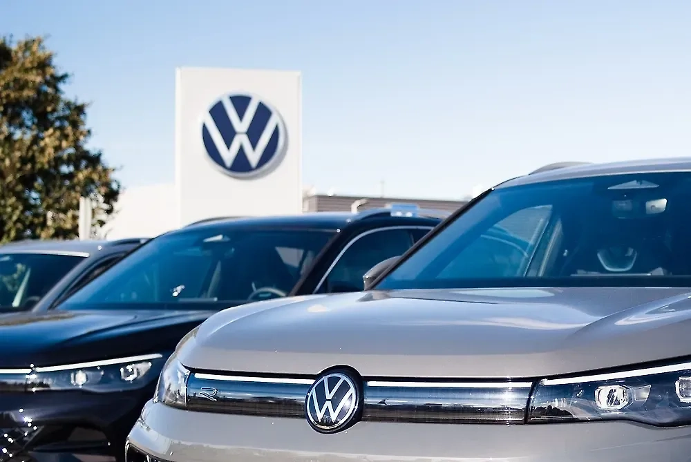 Автомобиль Volkswagen. Обложка © Shutterstock / FOTODOM / fotokaleinar