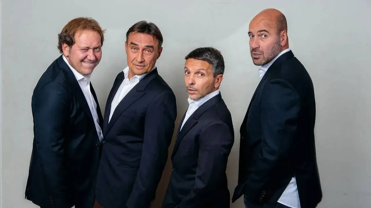 Участники «Квартета И». Обложка © VK / Театр Квартет И