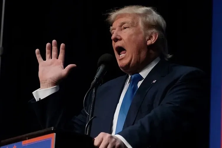 Обложка © Shutterstock / FOTODOM / mark reinstein