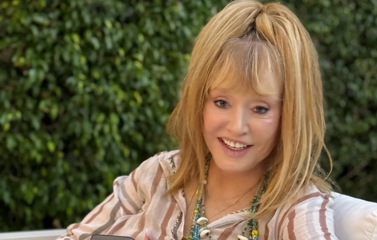 Алла Пугачёва. Обложка © Instagram (признан экстремистской организацией и запрещён на территории Российской Федерации) / alla_orfey