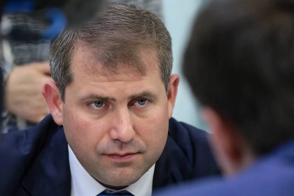 Обложка © Владимир Смирнов/ТАСС 