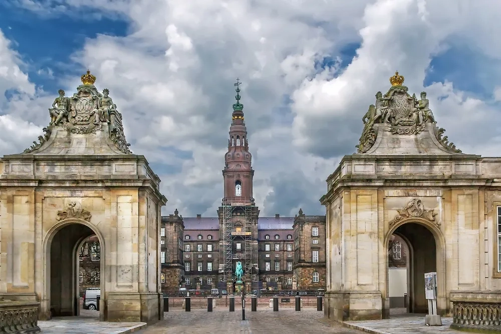 Копенгаген. Обложка © Shutterstock / FOTODOM / Borisb17