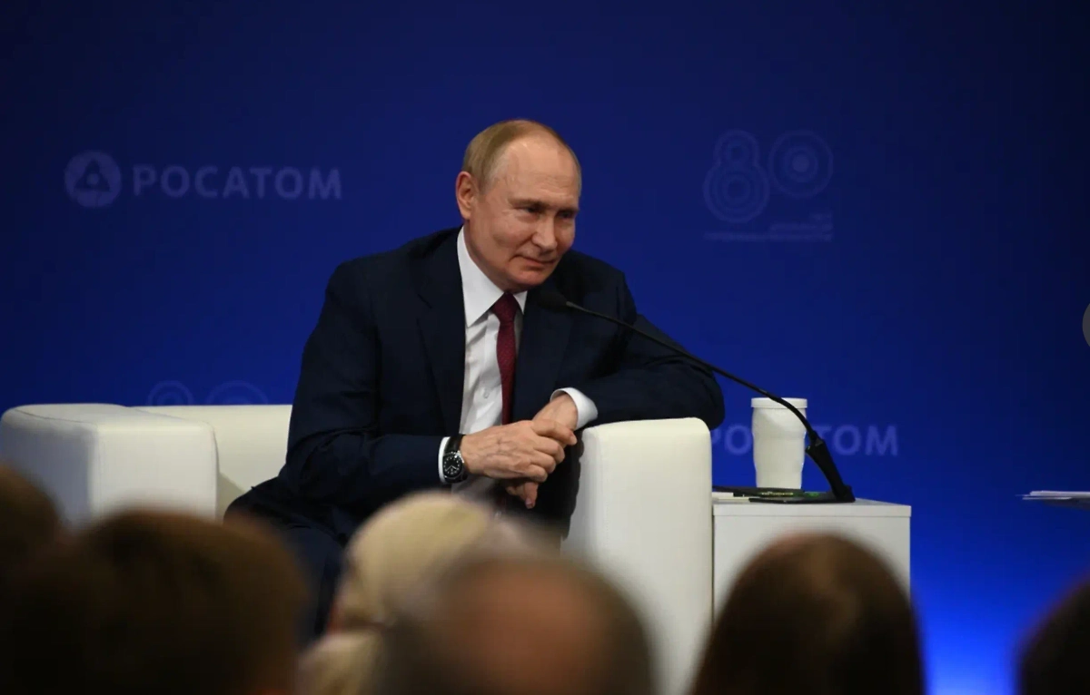 Владимир Путин. Обложка © Life.ru