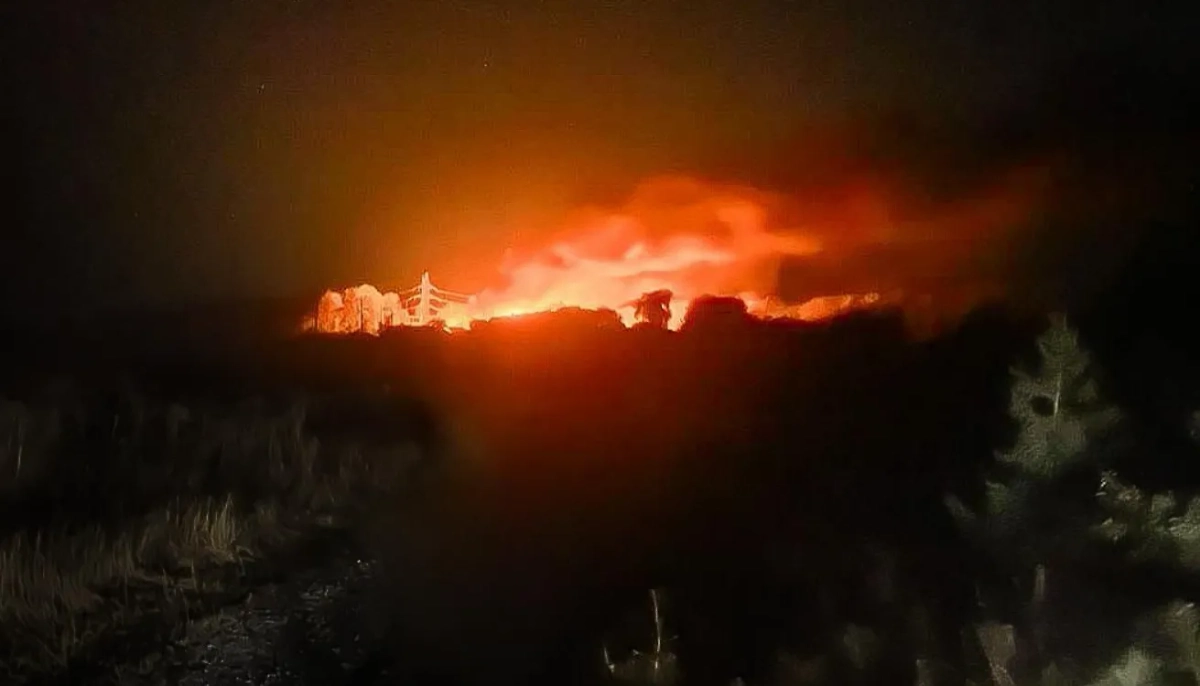 Последствия удара ВС РФ. Фото © Государственная служба Украины по чрезвычайным ситуациям