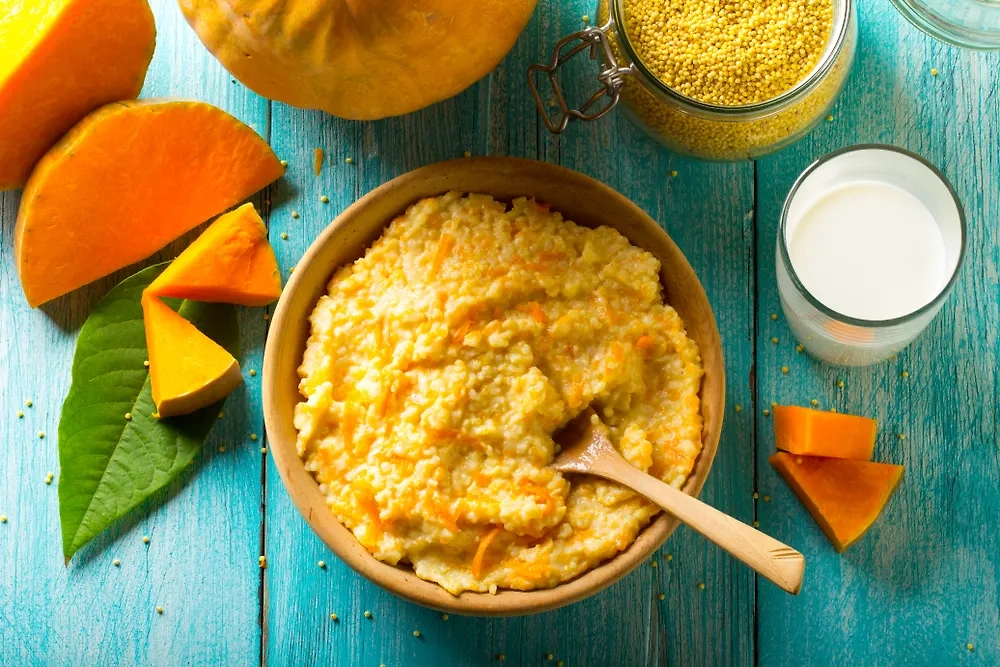 Пшённая каша с тыквой — рецепт. Фото © Shutterstock / FOTODOM / Strela Studio