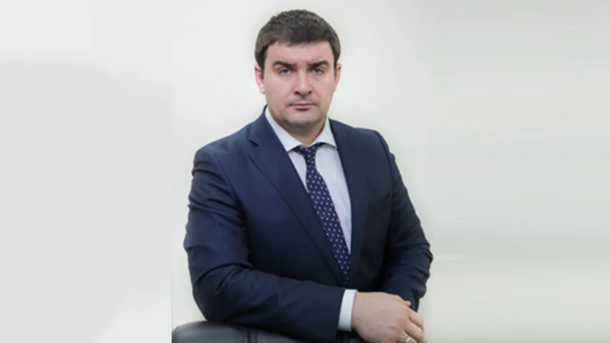 Дмитрий Буданов. Обложка © Сайт «Облкоммунэнерго»