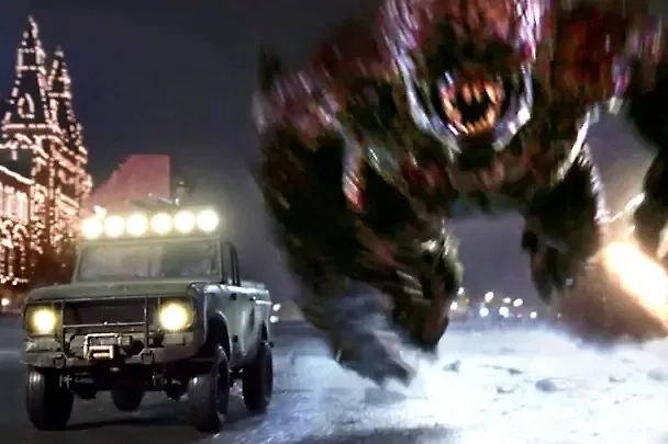 «Обитель зла: возмездие» — пятая часть франшизы о вирусе, который делает из людей зомби. История базируется на компьютерной игре. Фото © VK Видео / Кино на Вечер