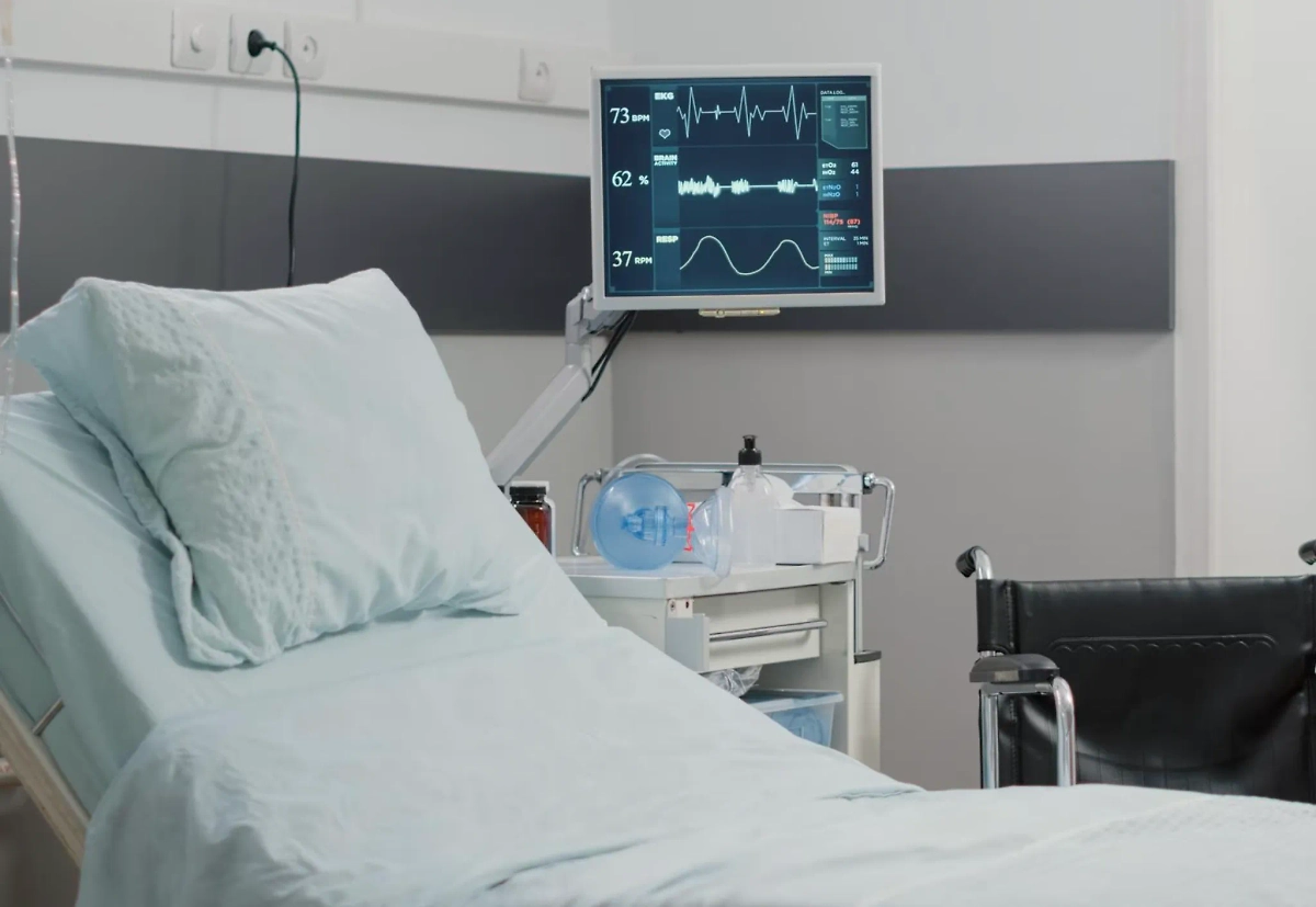 Обложка © freepik / DC Studio