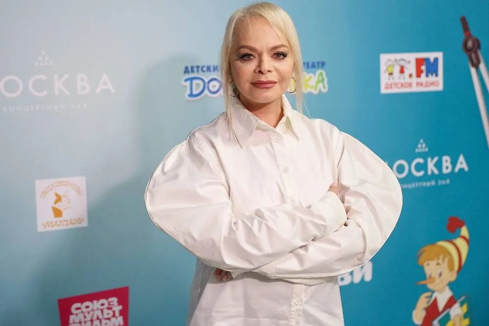 Секрет стройности Ларисы Долиной: что пьёт певица каждое утро. Фото © ТАСС / АП / Валерия Калугина