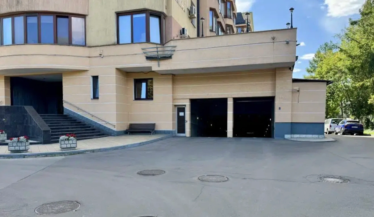 Семья Геннадия Гудкова* скупила здесь целый этаж. Фото © domclick.ru