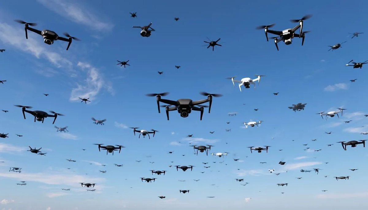 Обложка © Life.ru / Kandinsky 4.1