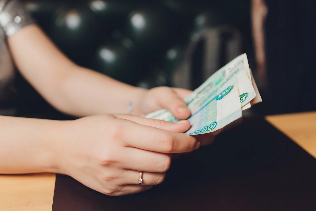 Обложка © Shutterstock / FOTODOM / Vershinin89