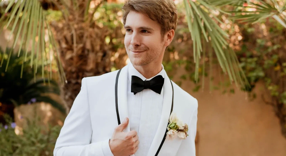 Обложка © Instagram (признан экстремистской организацией и запрещён на территории Российской Федерации)/ mikeheslin