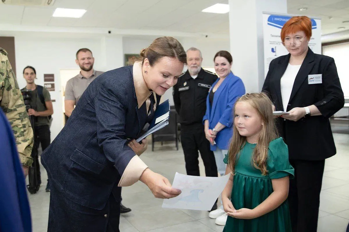 Анна Цивилёва посетила приморский филиал фонда «Защитники Отечества». Фото © Telegram / Анна Цивилёва
