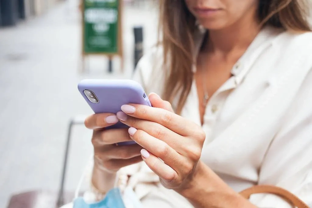 Обложка © Shutterstock / FOTODOM / Veera