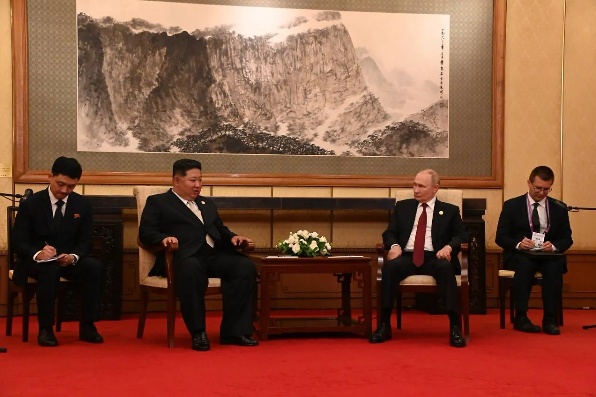 Путин и Ким Чен Ын. Обложка © Life.ru