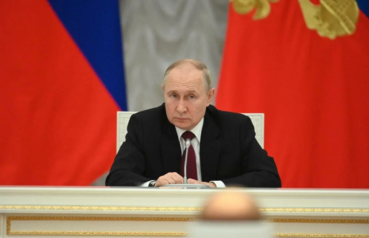 Владимир Путин. Обложка © Life.ru