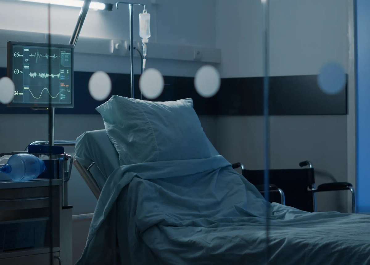 Обложка © freepik / DC Studio