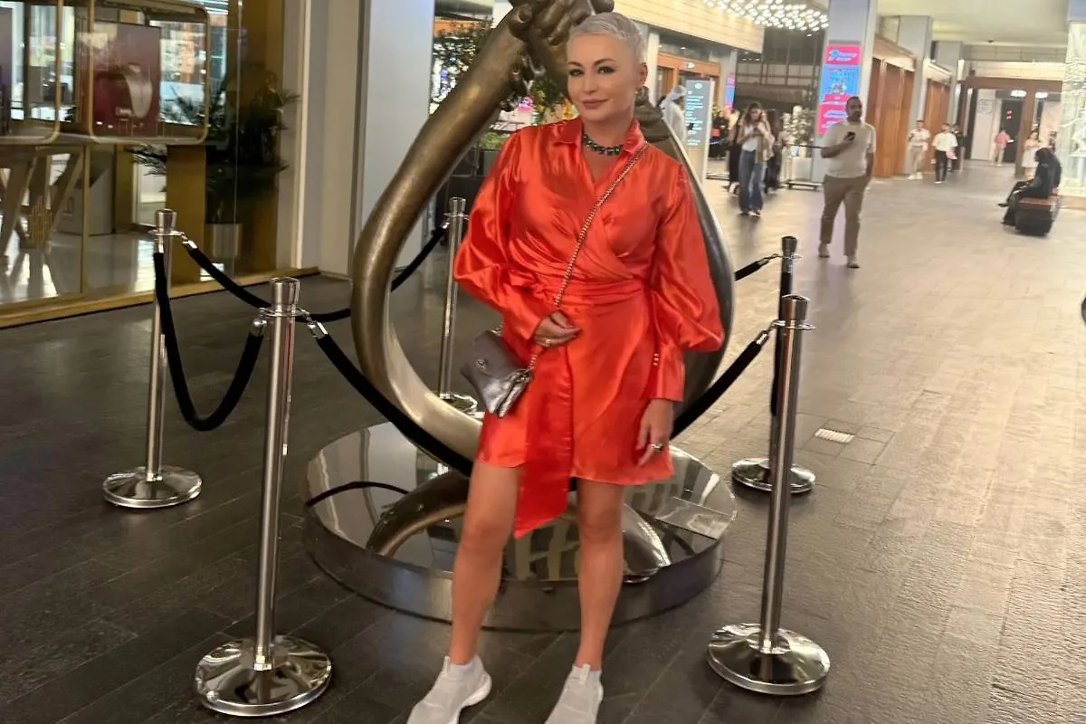 Катя Лель. Обложка ©  VK / Катя Лель