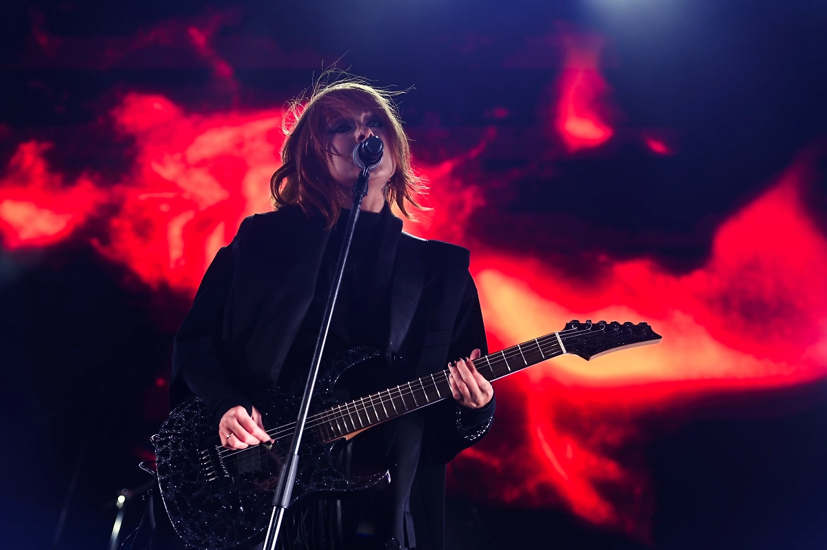 Юлия Савичева дала концерт в аэропорту Пулково. Фото © пресс-служба аэропорта Пулково