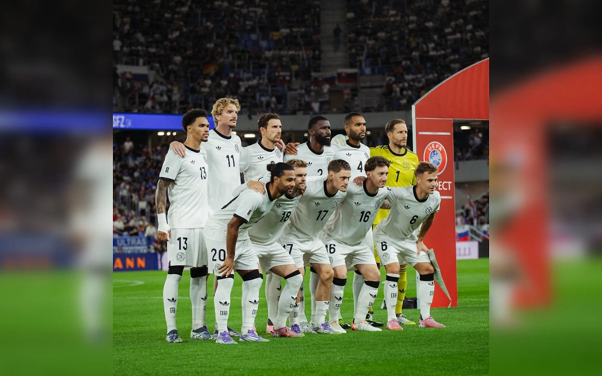 Сборная Германии в матче со Словакией. Обложка © X / DFB-Team